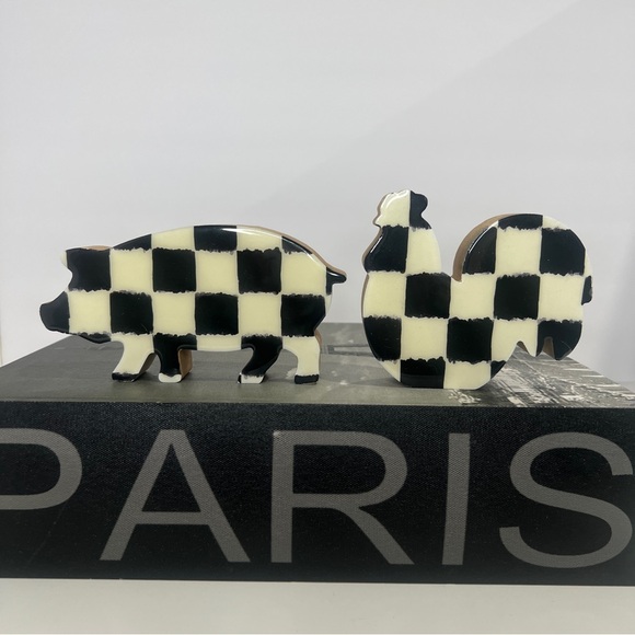 HOBBY LOBBY | Black and White Checkered Animal Decor Set - Picture 2 of 3